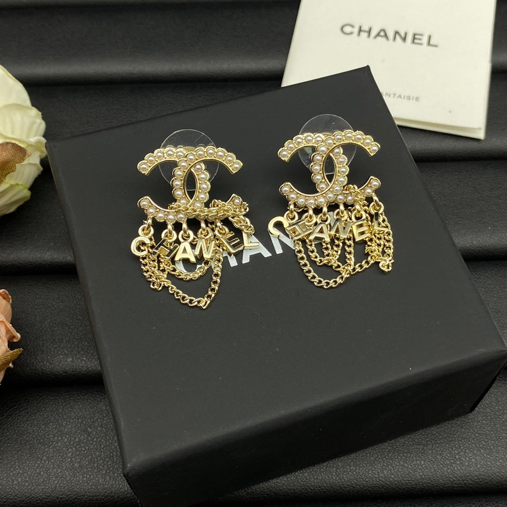 18K  Chanel Pearl Chain Link Earrings