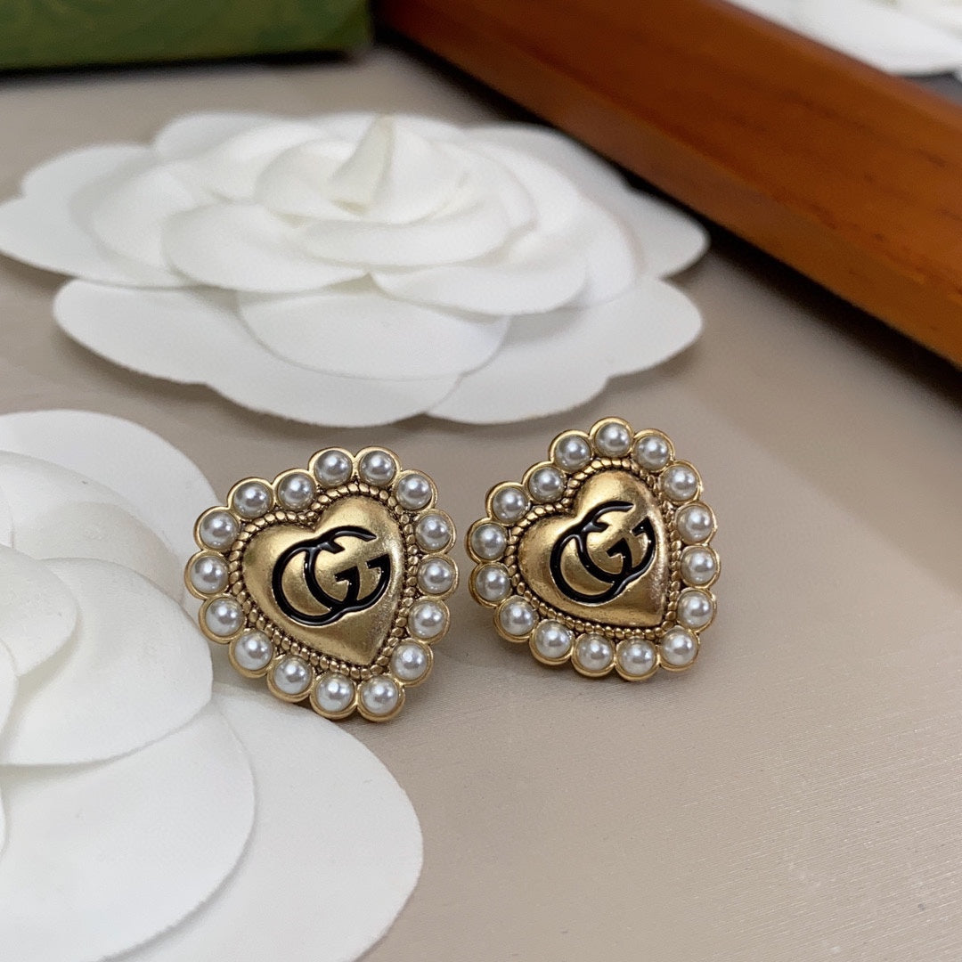 18K Double Gucci Heart Pearl Earrings