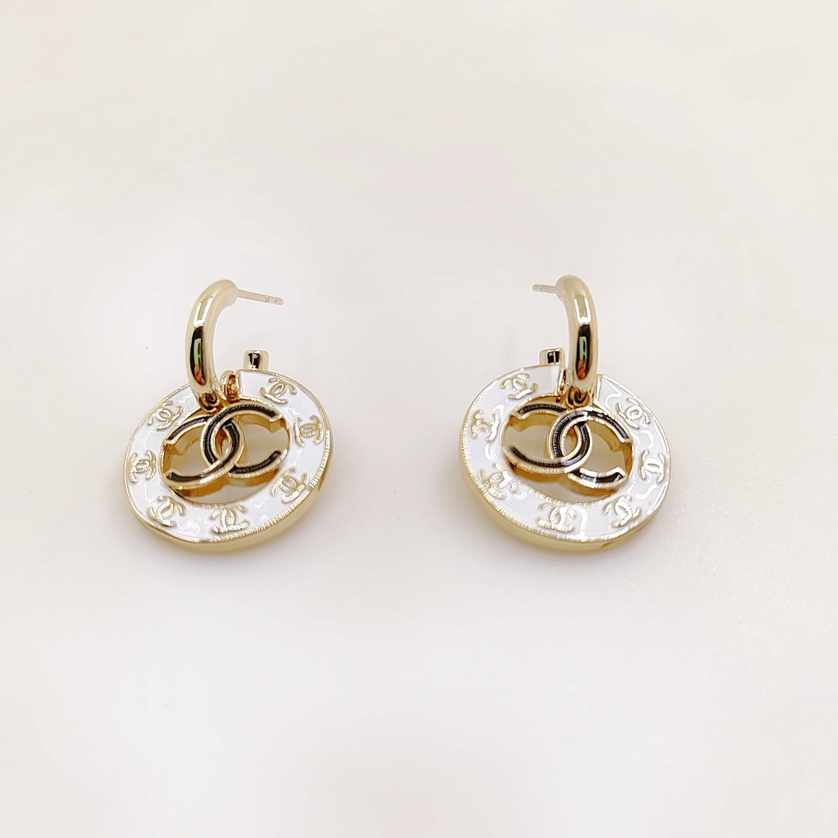 18K  Chanel Circle Earrings