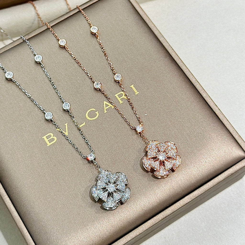 18K BVLGARI Dream Diamond Necklace