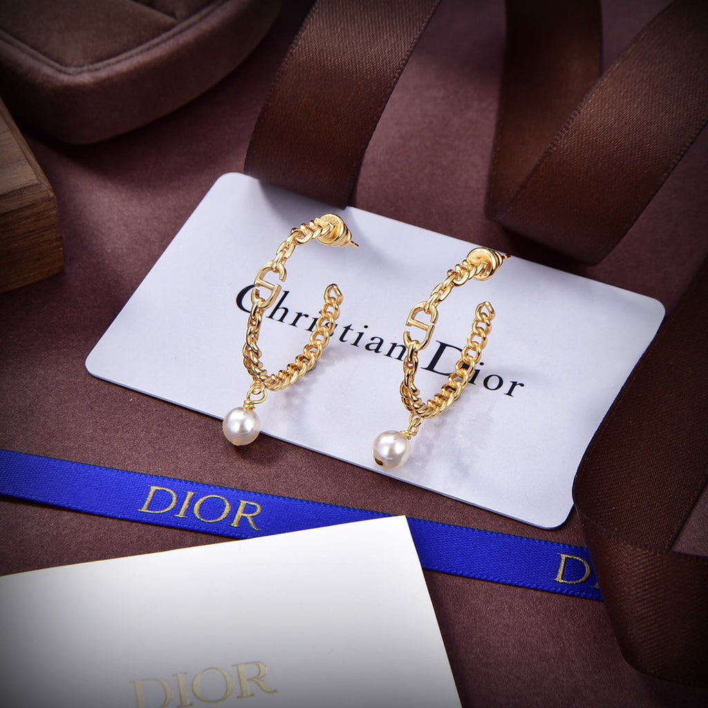 18K Dior 30 Montaigne Earrings