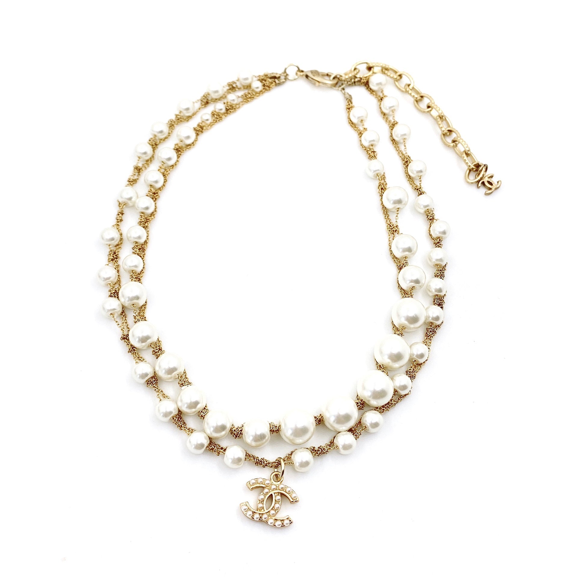 18K  Chanel Pearls Necklace