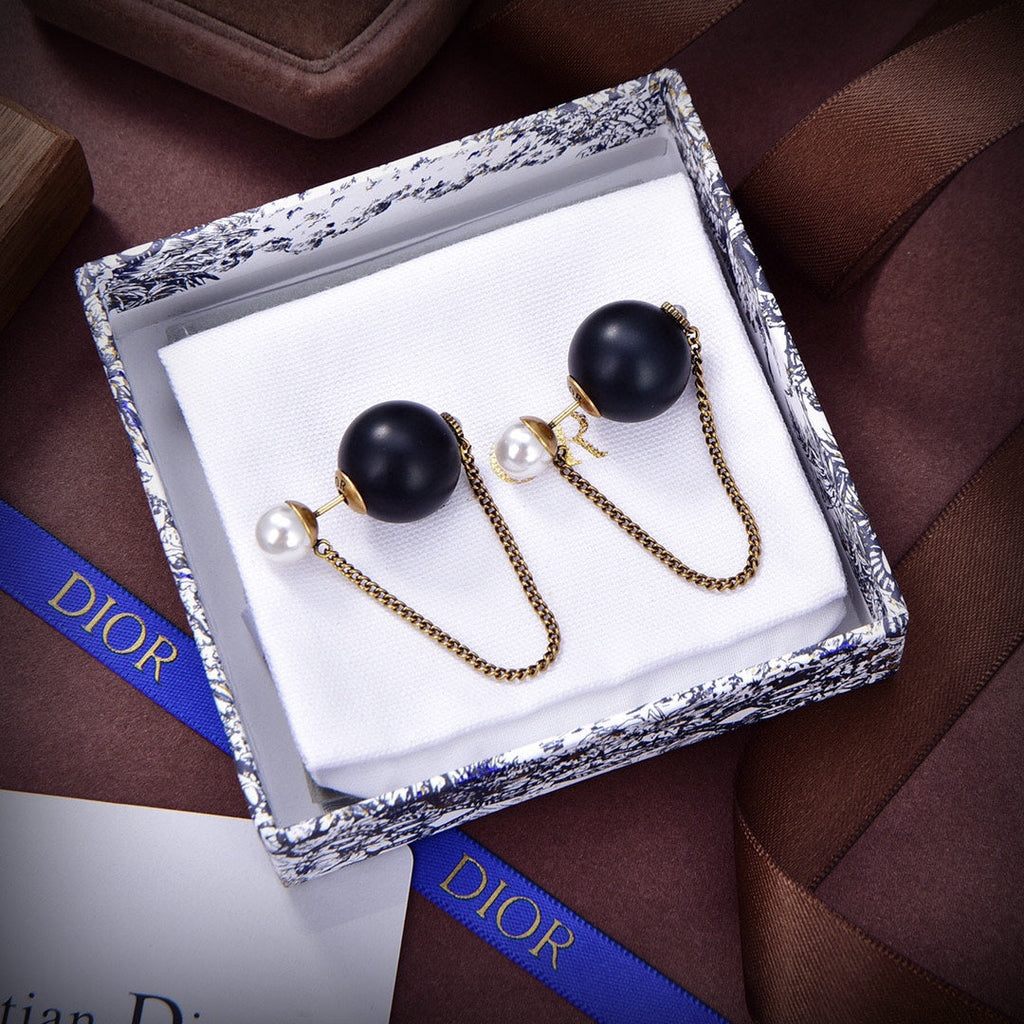 18K Dior Tribales Black Resin Pearl Earrings