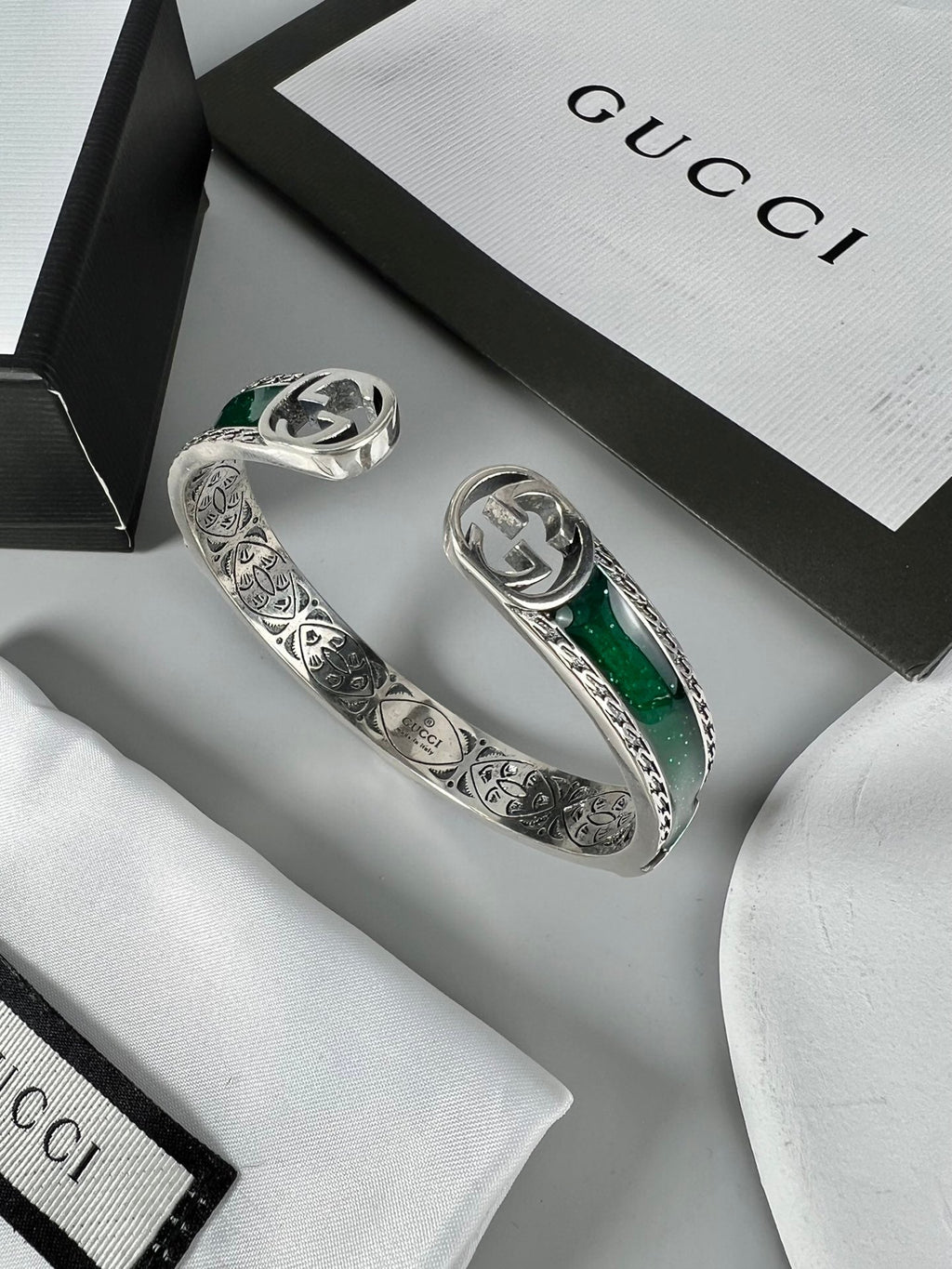 Double Gucci Interlocking Gucci Bangle Wide Bracelet