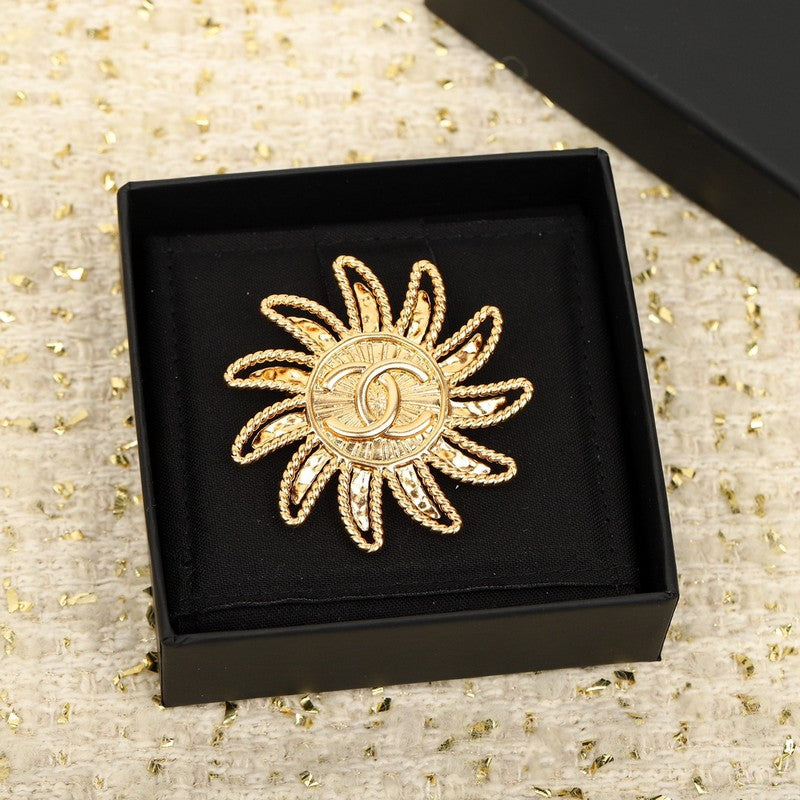 18K  Chanel Sunflower Brooch