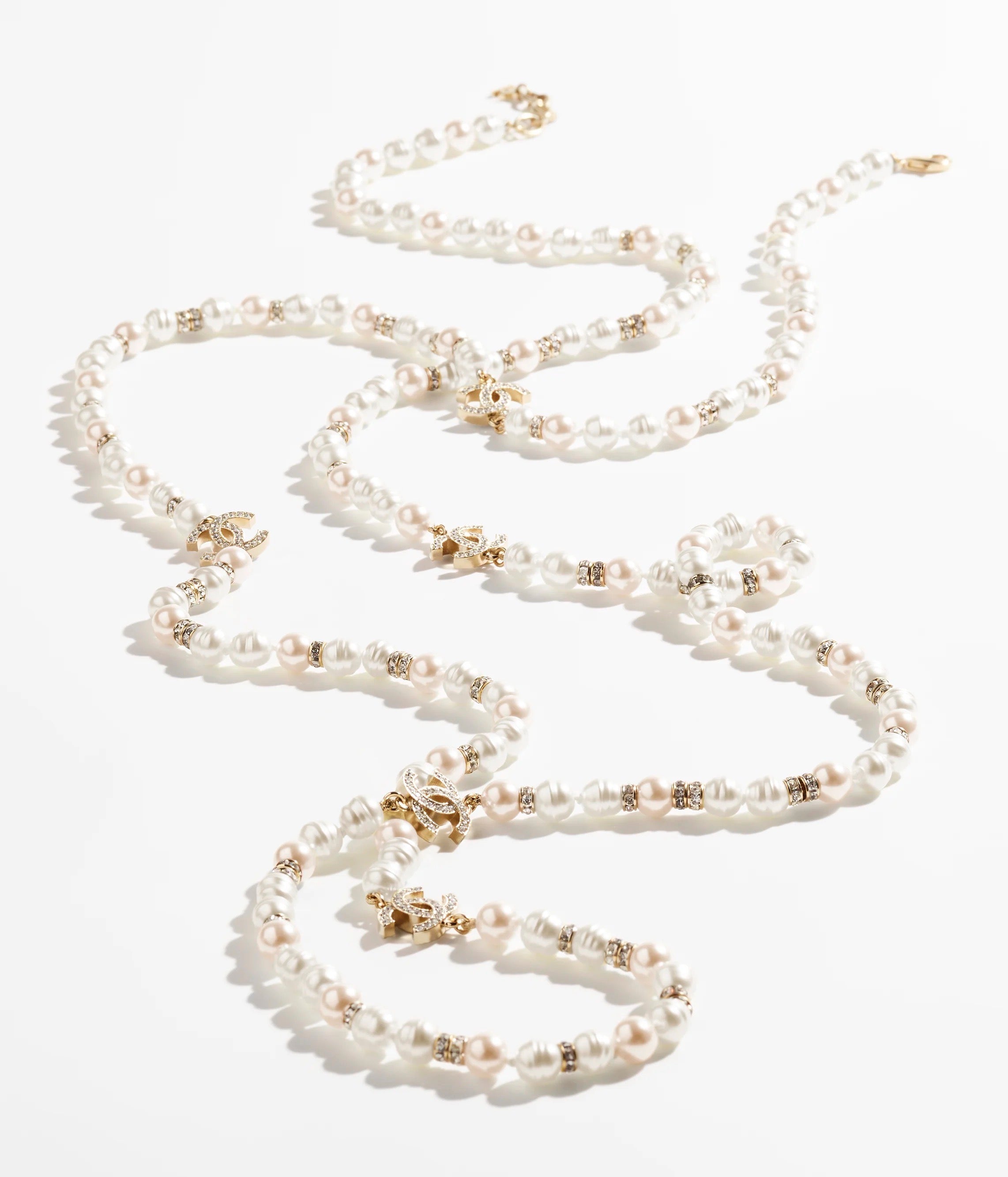 18K  Chanel Pearl Choker Necklace