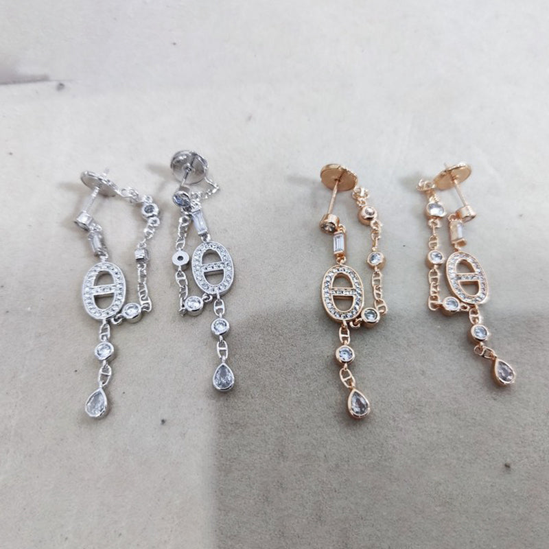 18K Hermes Chaine D'ancre Chaos Diamond Earrings