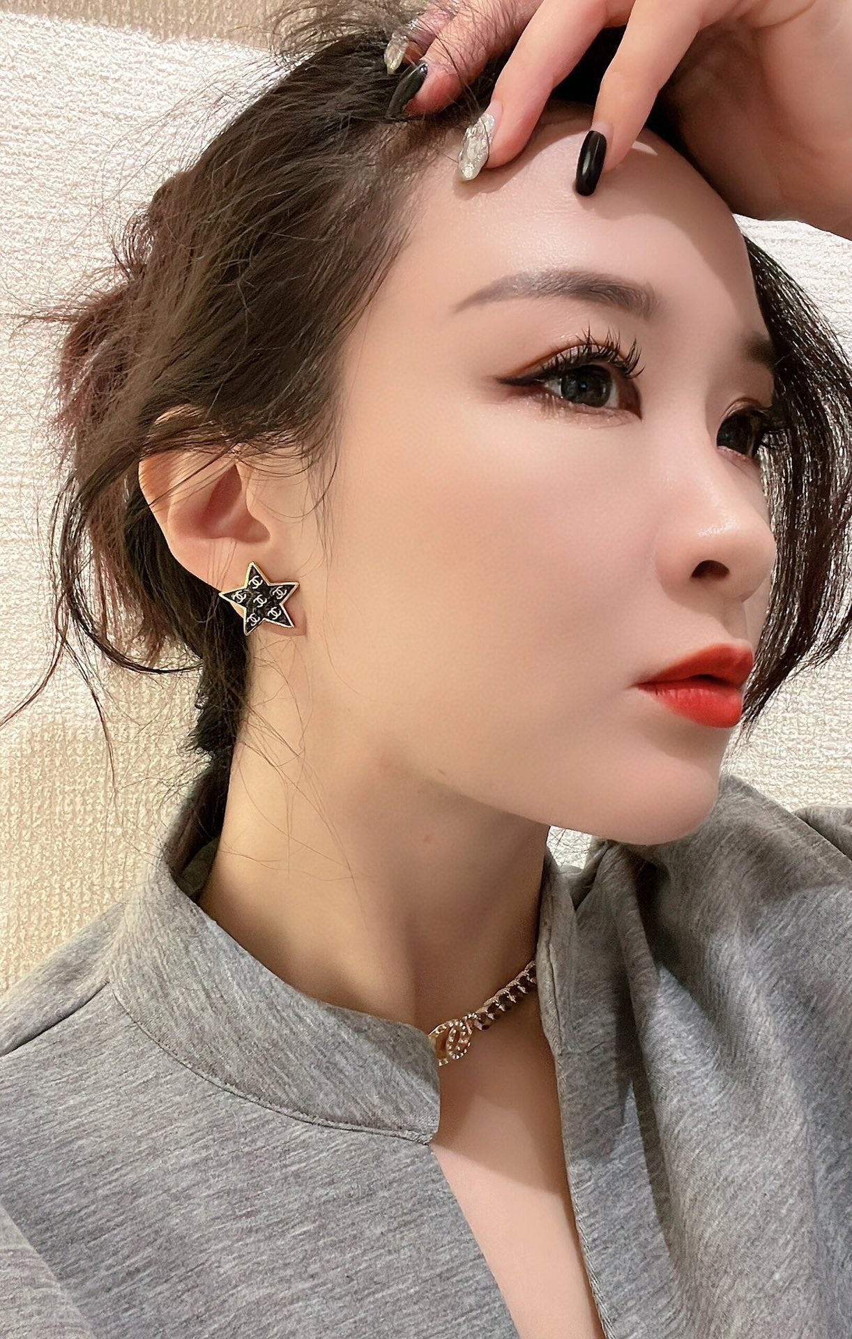 18K  Chanel Star Earrings