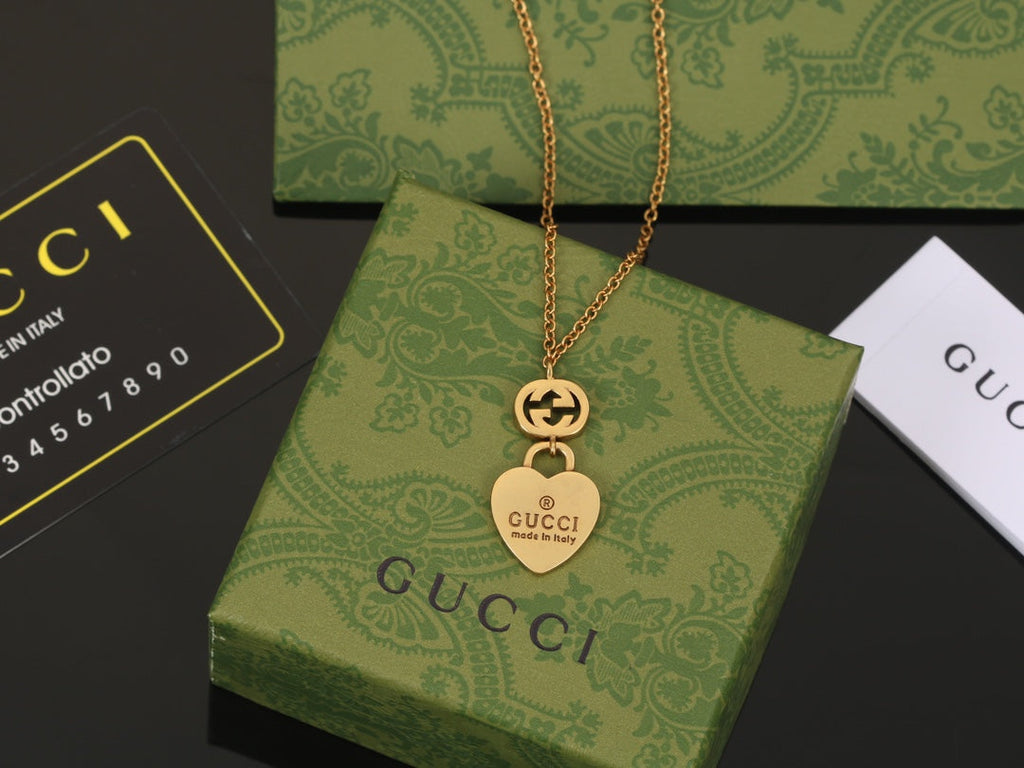 18K Double Gucci Heart Pendant Necklace