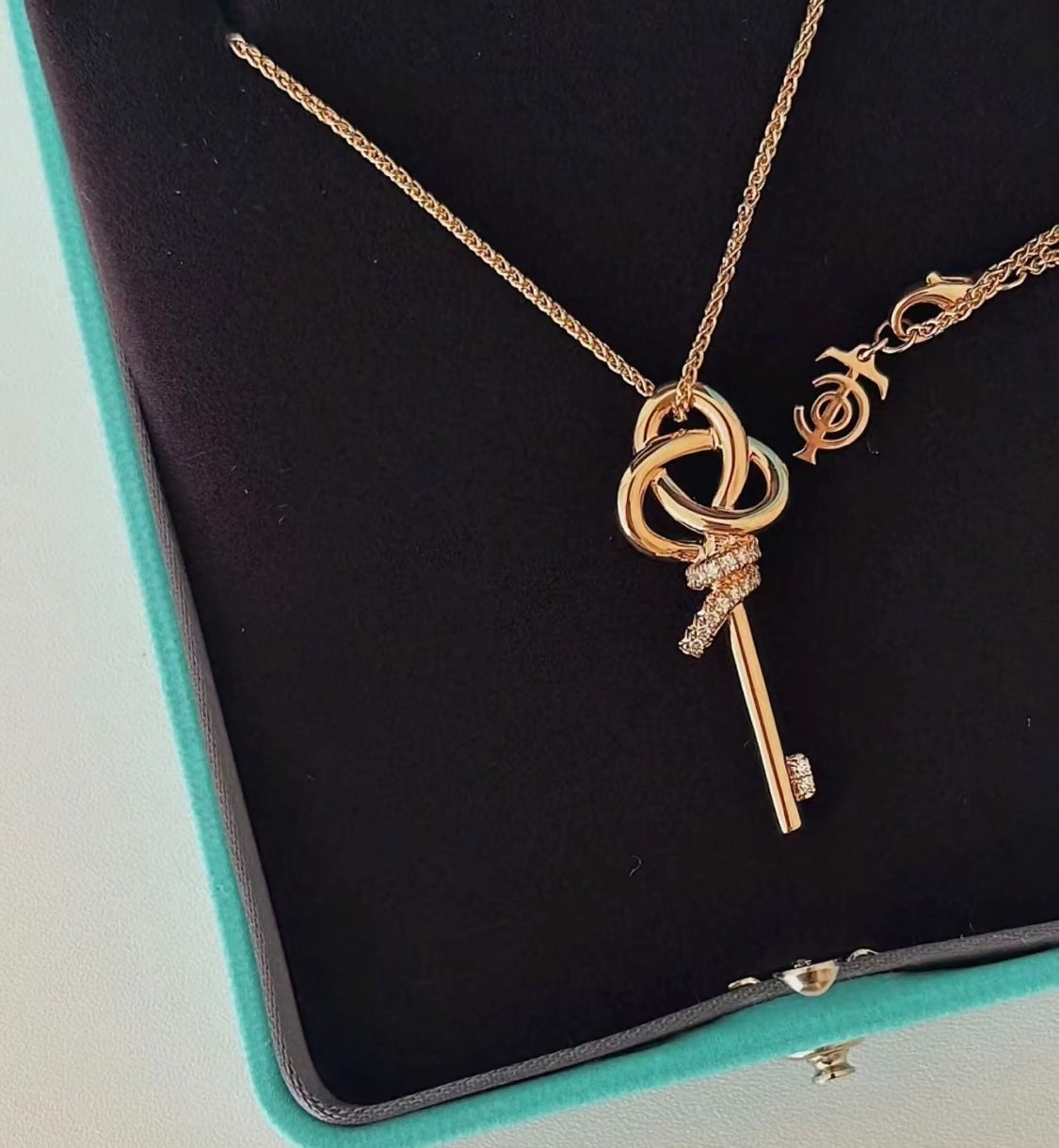 18K Tiffany Keys Woven Diamonds Medium Necklace