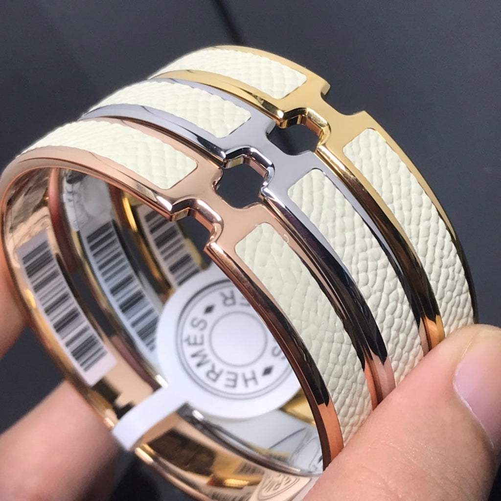 18K Olympe White Hermes Bracelet
