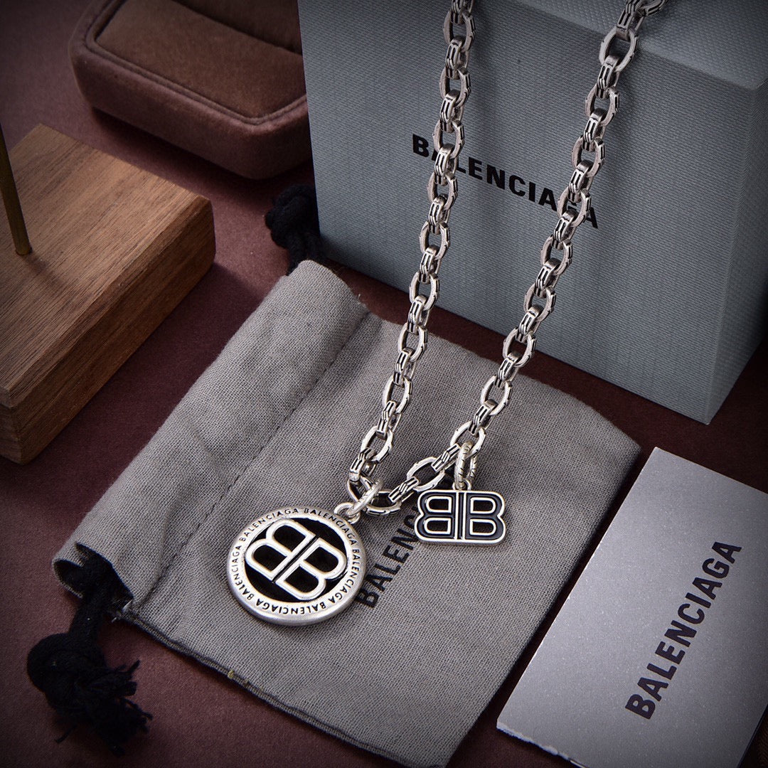 18K Balenciaga Chain Necklace