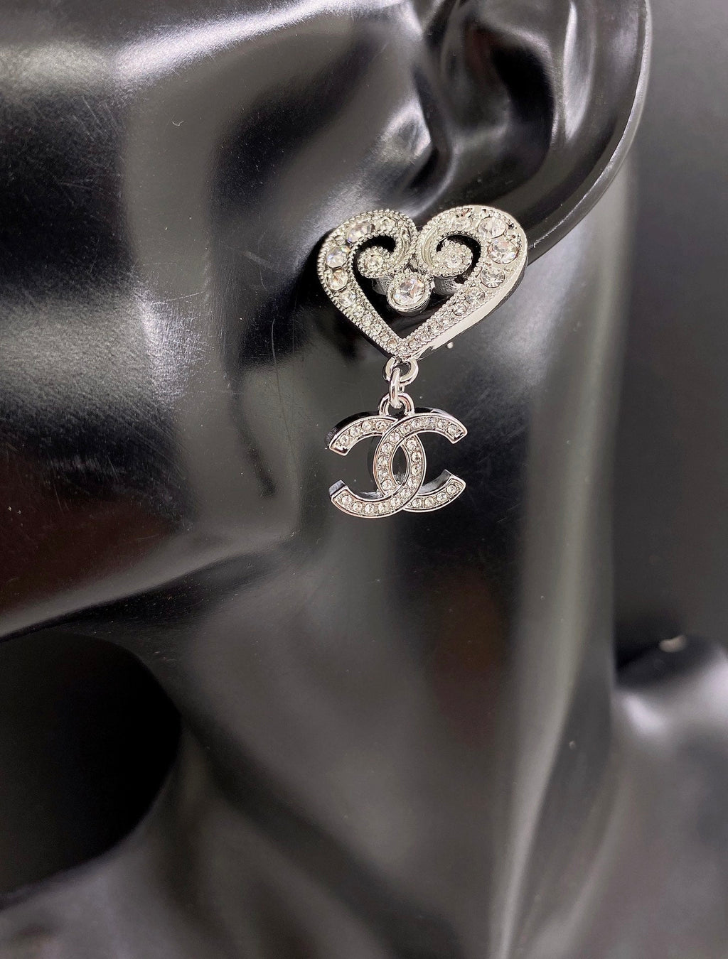18K  Chanel Heart Diamond Earrings