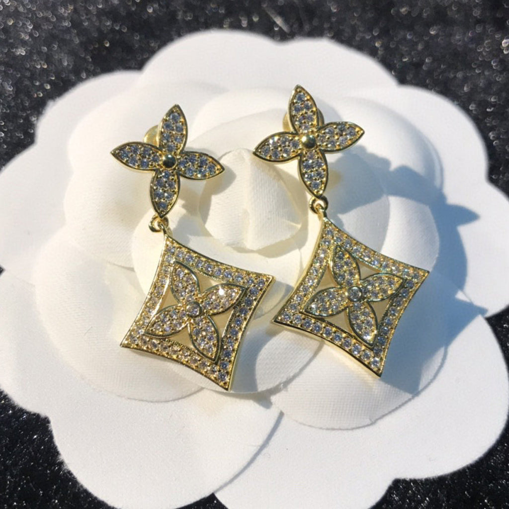 18K Louis Vuitton Blossom Earrings