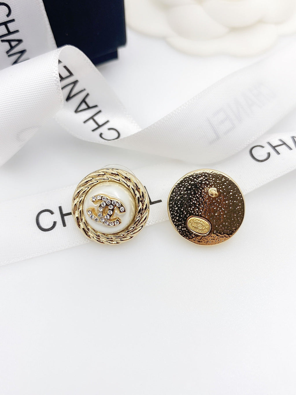 18K  Chanel White Pearl Earrings