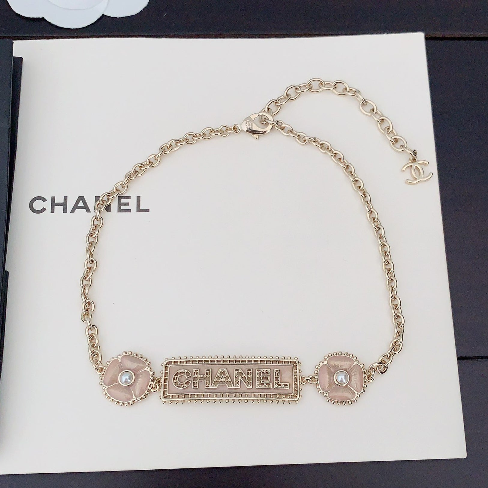 18K  Chanel Resin Diamonds Necklace