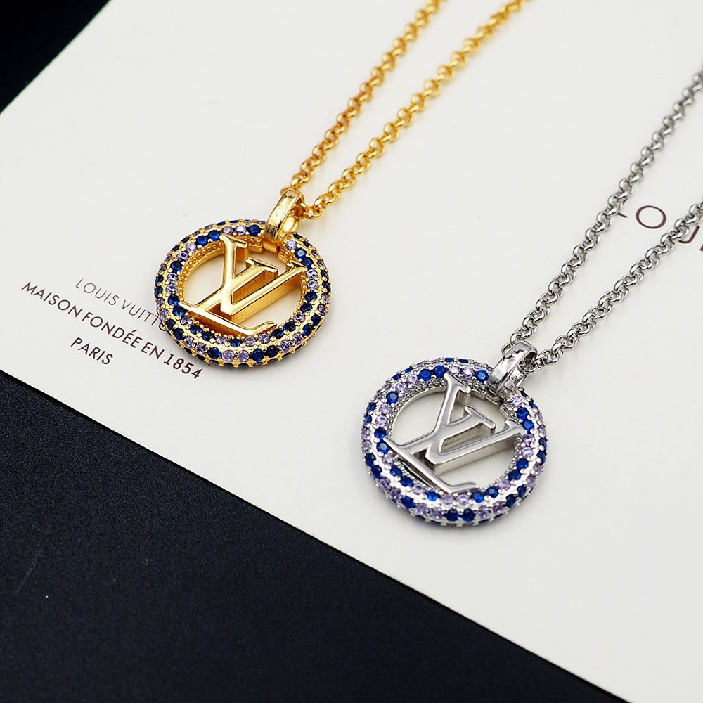 18K Louis Vuitton Louise By Night Necklace