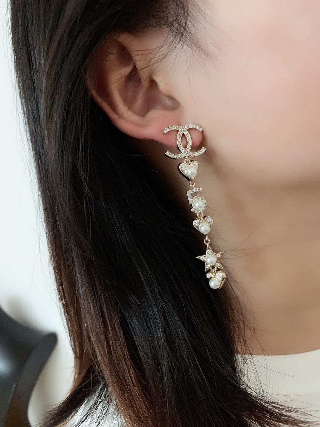 18K  Chanel Pearl Heart Earrings