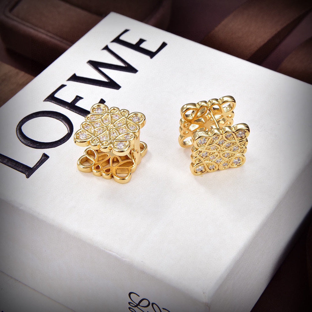 18K LOEWE Anagram Cube Diamonds Earrings