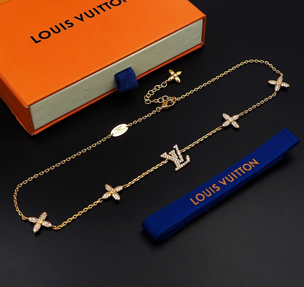 18K Louis Vuitton Iconic Tresor Necklace