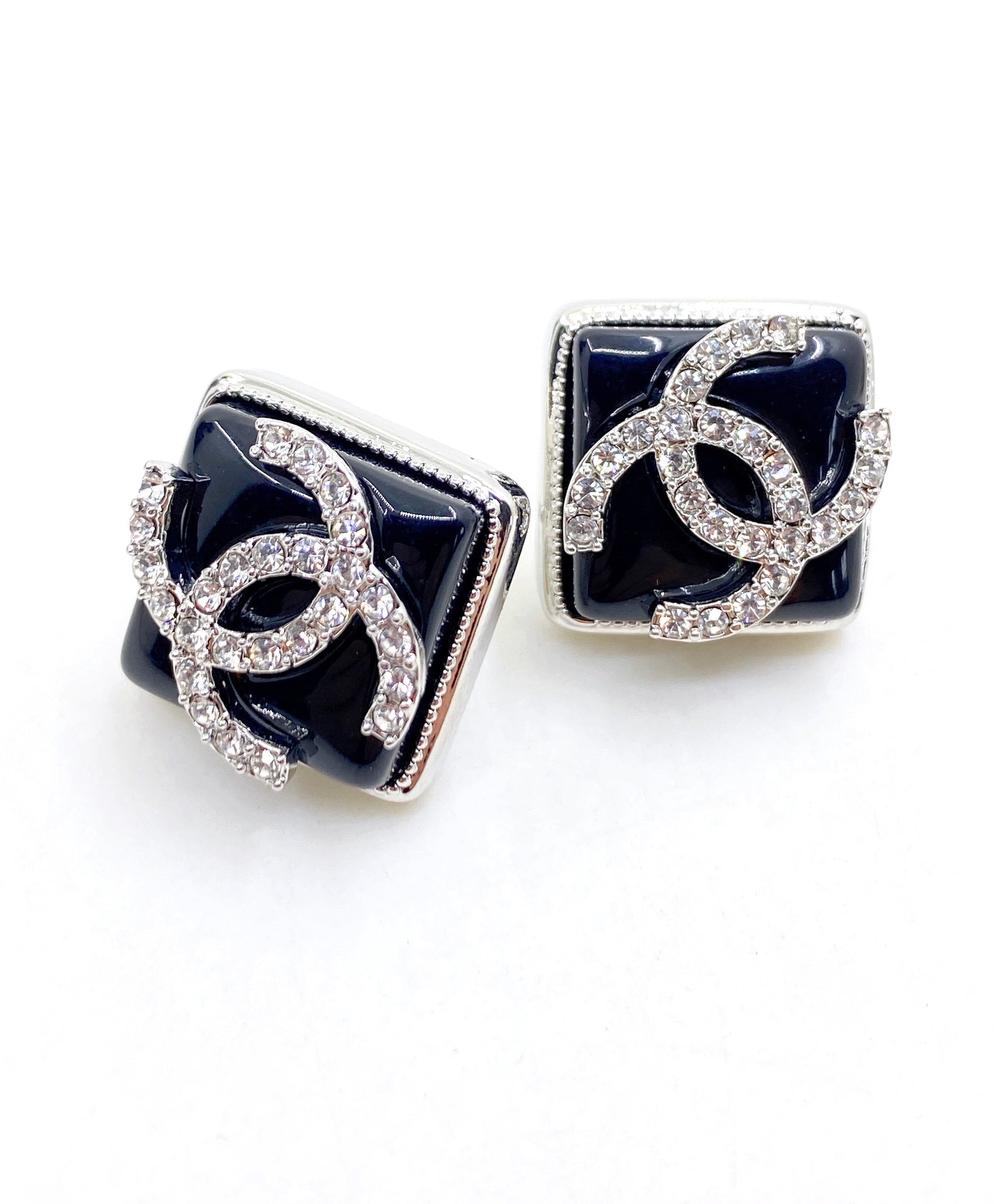 18K  Chanel Square Earrings