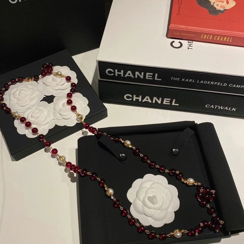 18K  Chanel Long Red & White Pearls Necklace