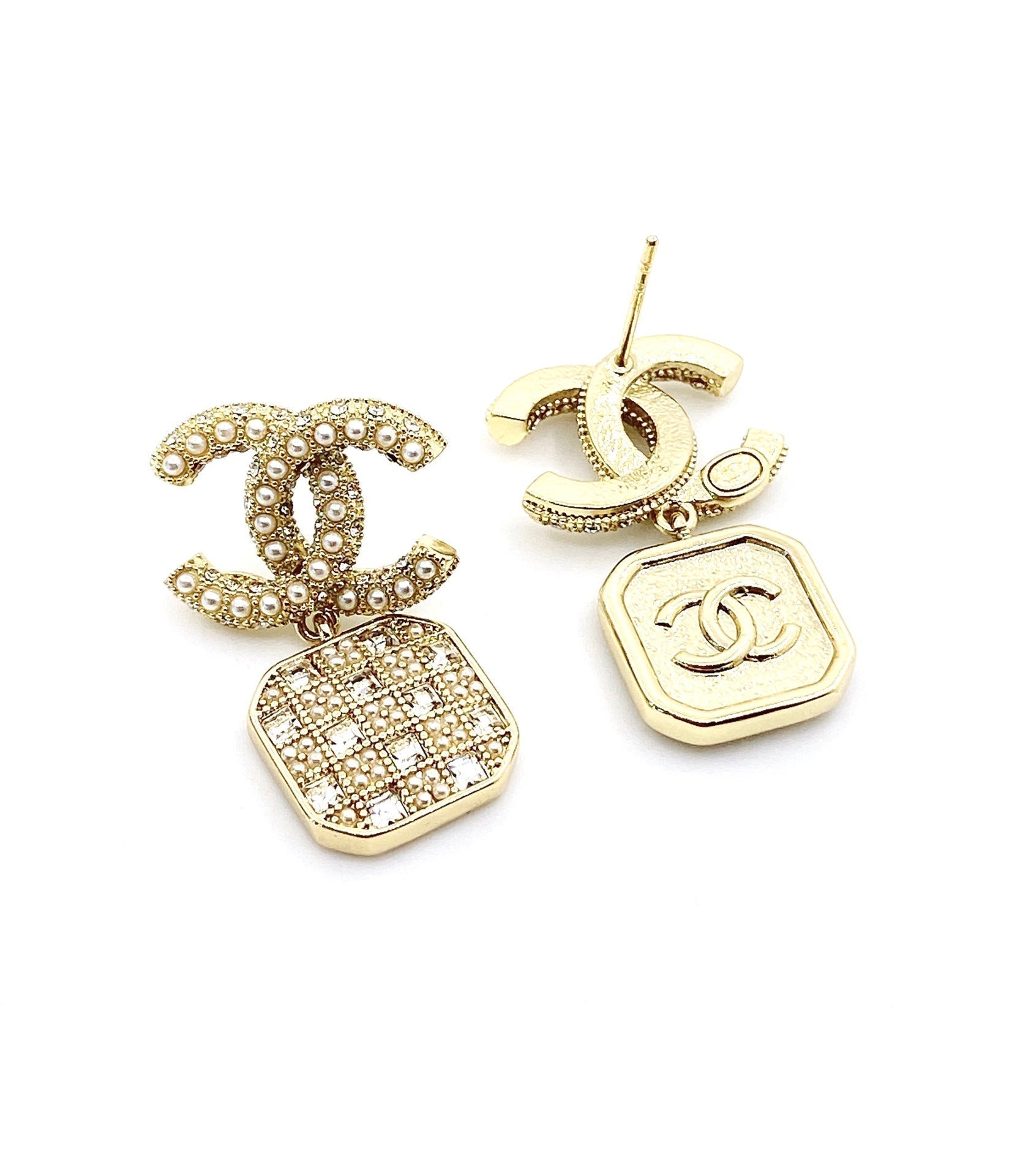18K  Chanel Diamonds Drop Earrings
