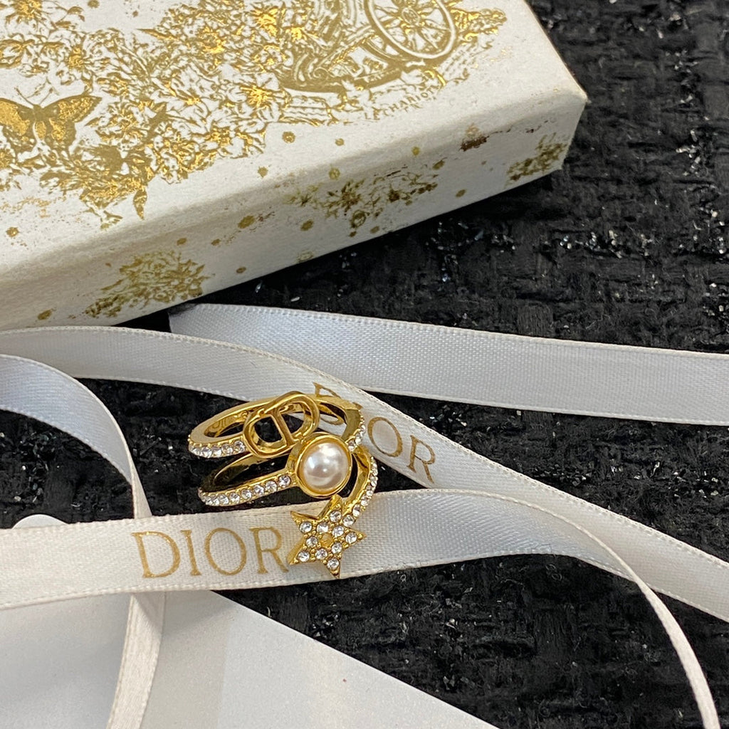 18K Dior Star Pearl Ring