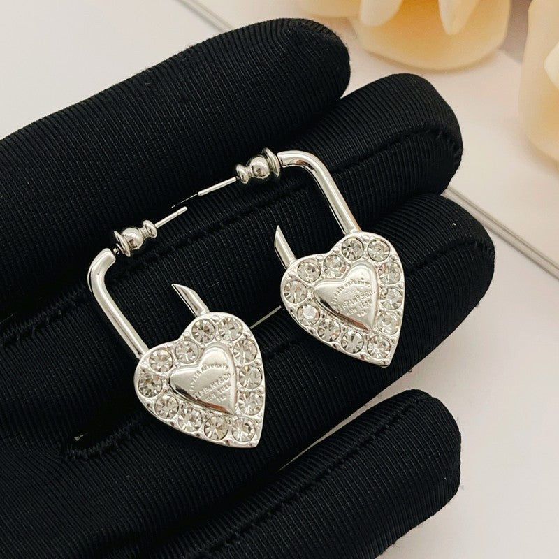 18K Tiffany Diamond Heart Earrings