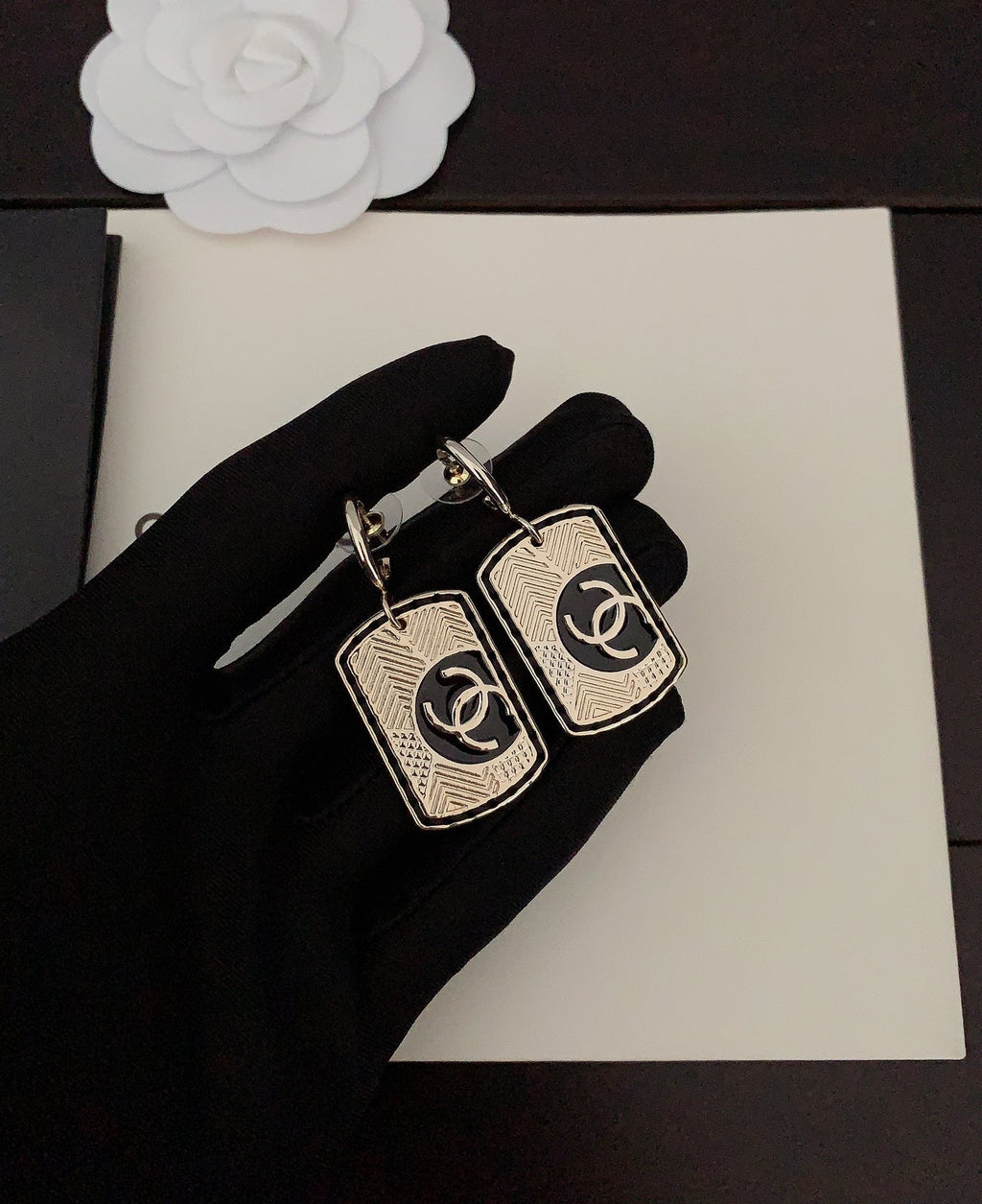 18K  Chanel Plate Earrings