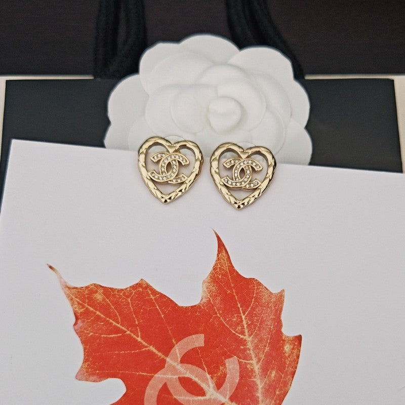18K  Chanel Heart Diamond Earrings
