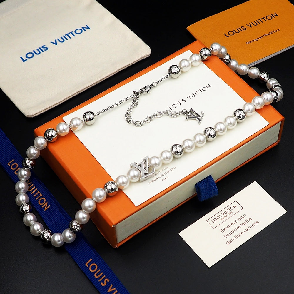 18K Louis Vuitton Monogram Pearls Necklace