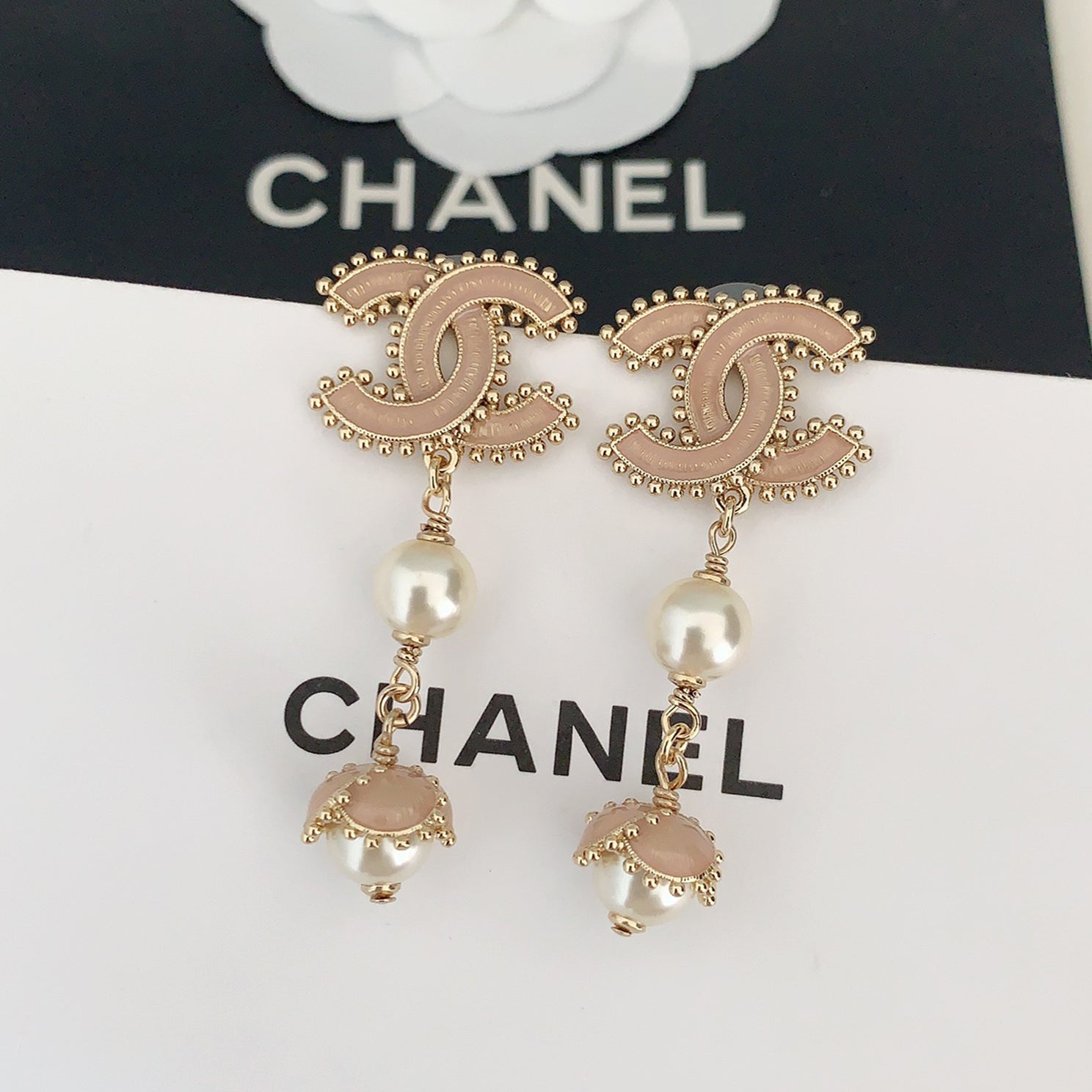 18K  Chanel Pearl Crystals Earrings