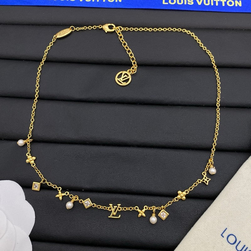 18K Louis Vuitton Pearl Gold Necklace