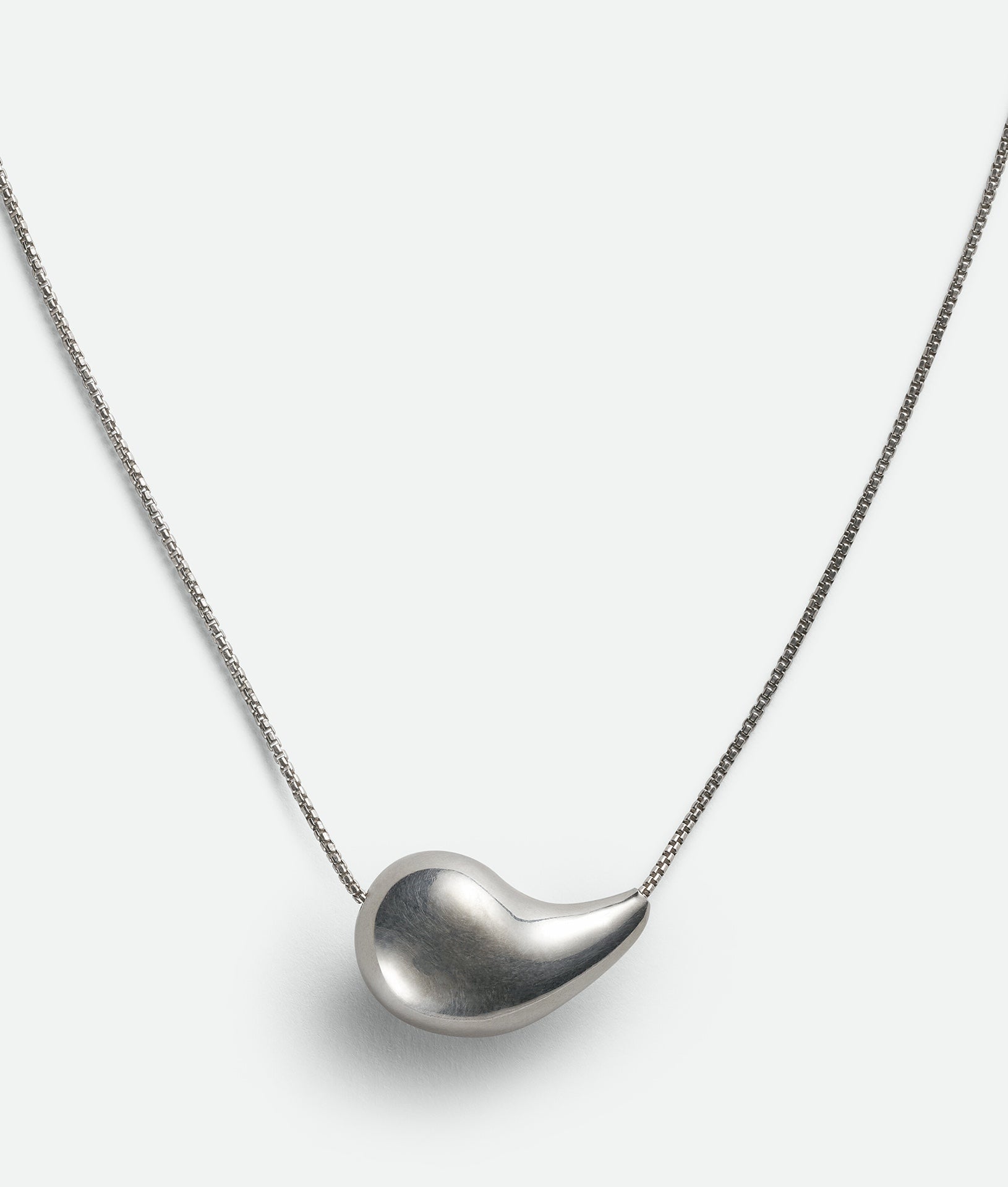 18K BVLGARI Drop Pendant Necklace