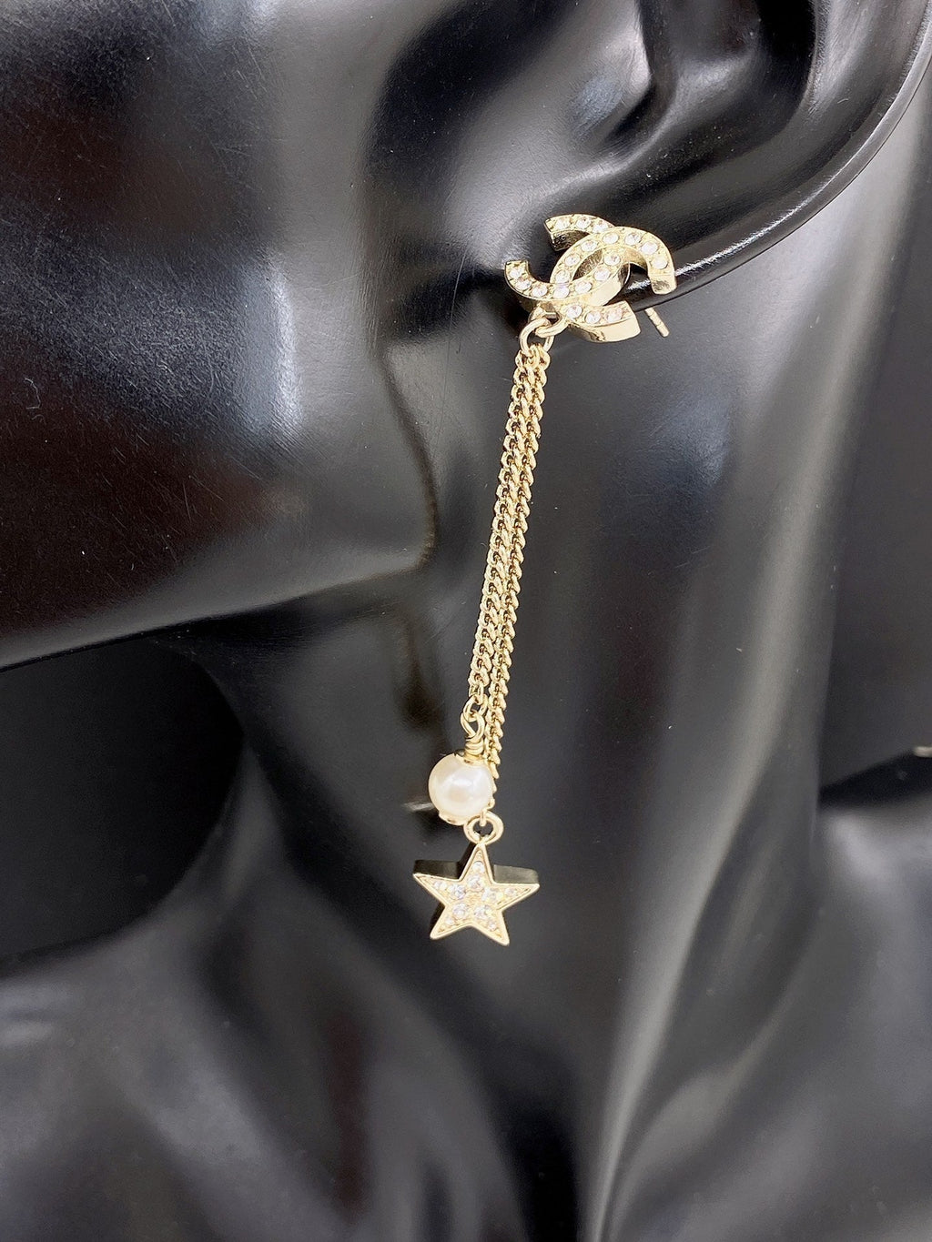 18K  Chanel Pearl & Star Earrings