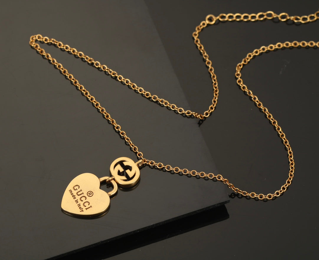 18K Double Gucci Heart Pendant Necklace