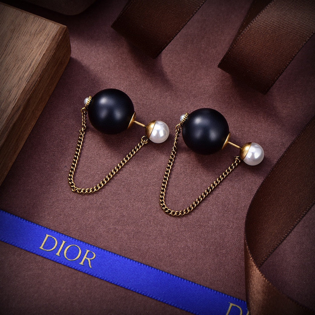 18K Dior Tribales Black Resin Pearl Earrings