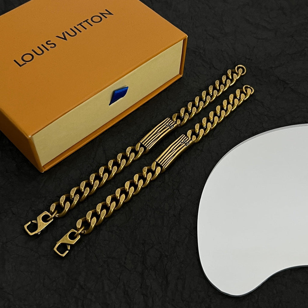 18K Louis Vuitton Vintage Chains Bracelet