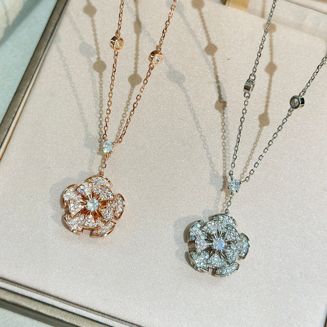 18K BVLGARI Dream Diamond Necklace