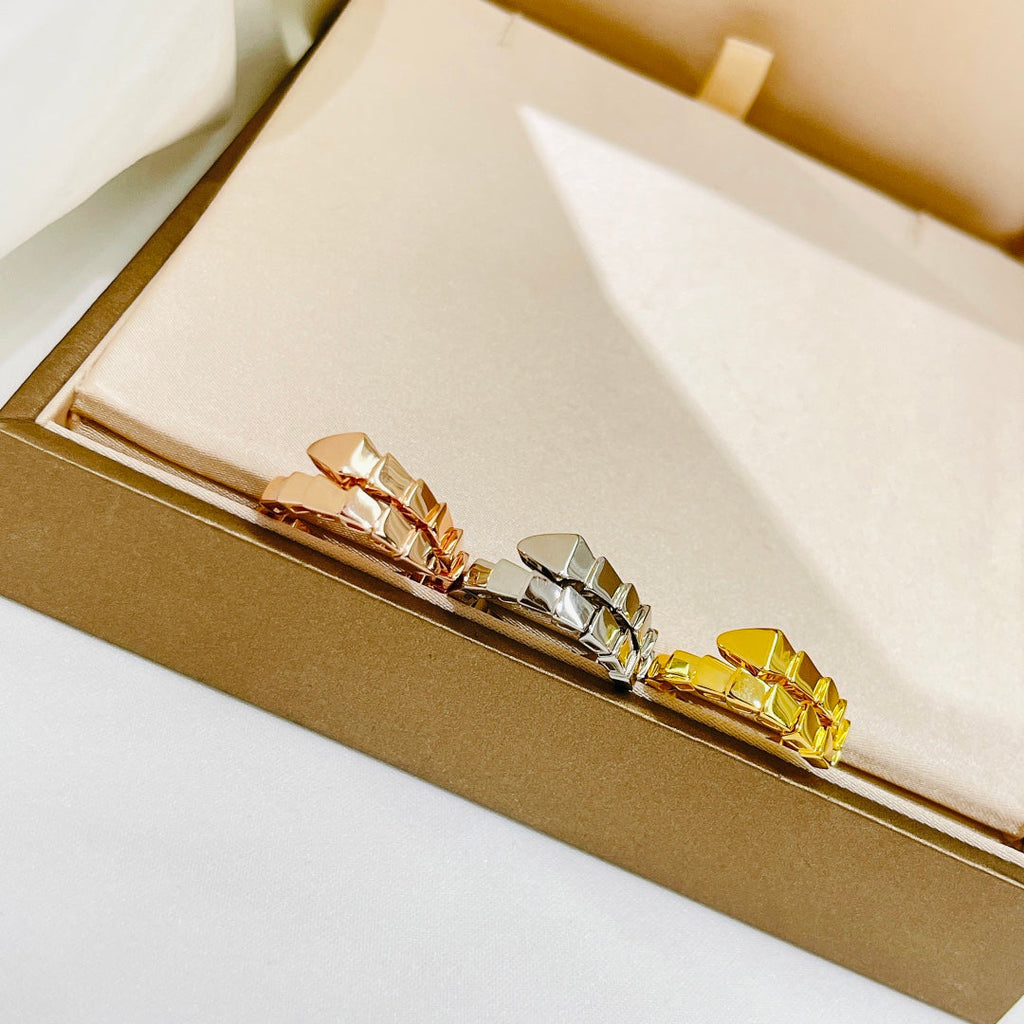 18K BVLGARI Serpenti Viper Ring