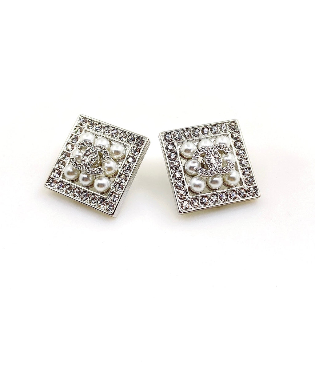 18K  Chanel Square Diamond Earrings