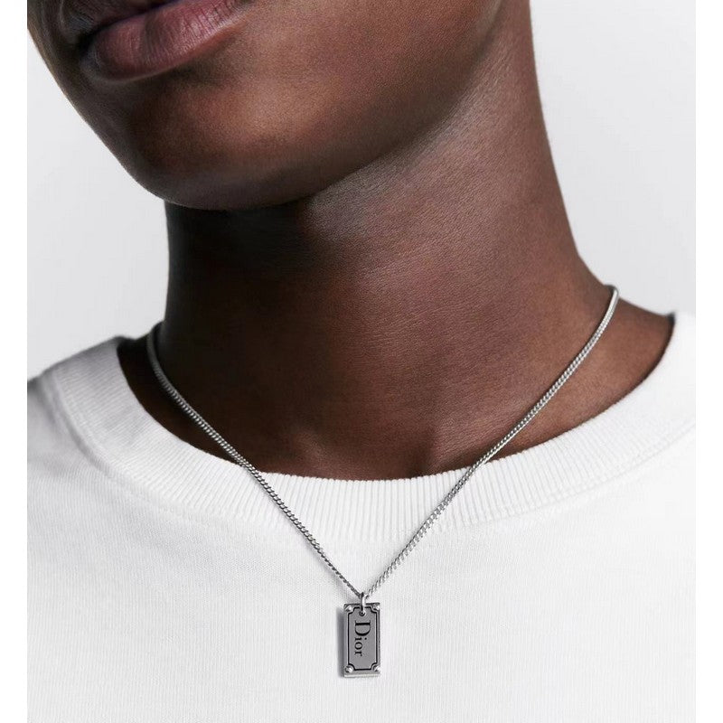 18K Dior Oblique Plate Pendant Necklace
