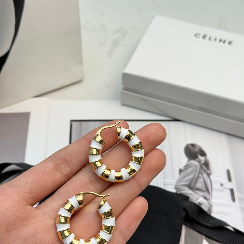 18K Celine Pearl Round Gold Earrings