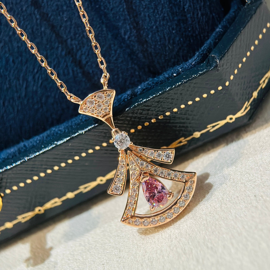 18K BVLGARI Dream Diamonds Necklace