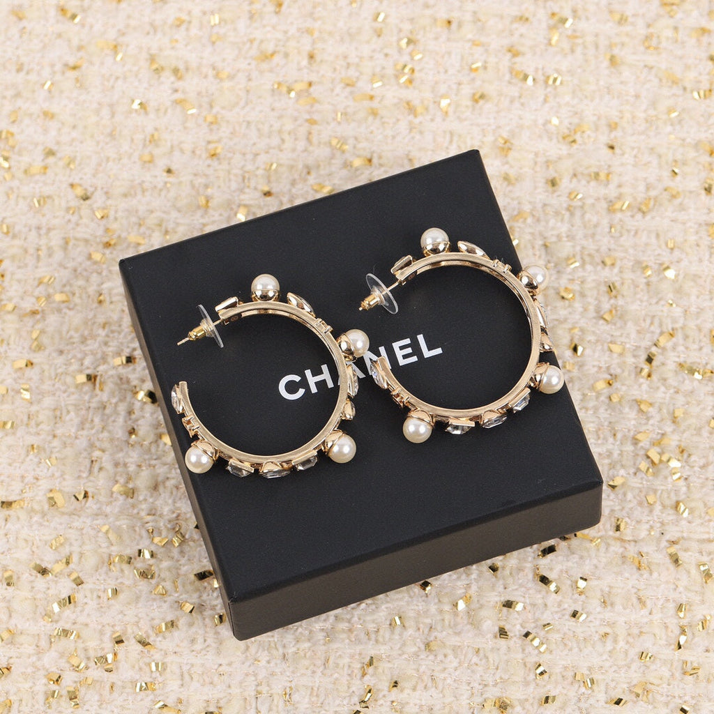 18K  Chanel Pearl Crystal Earrings