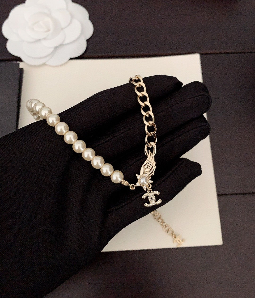 18K  Chanel Pearl Chain Choker Necklace