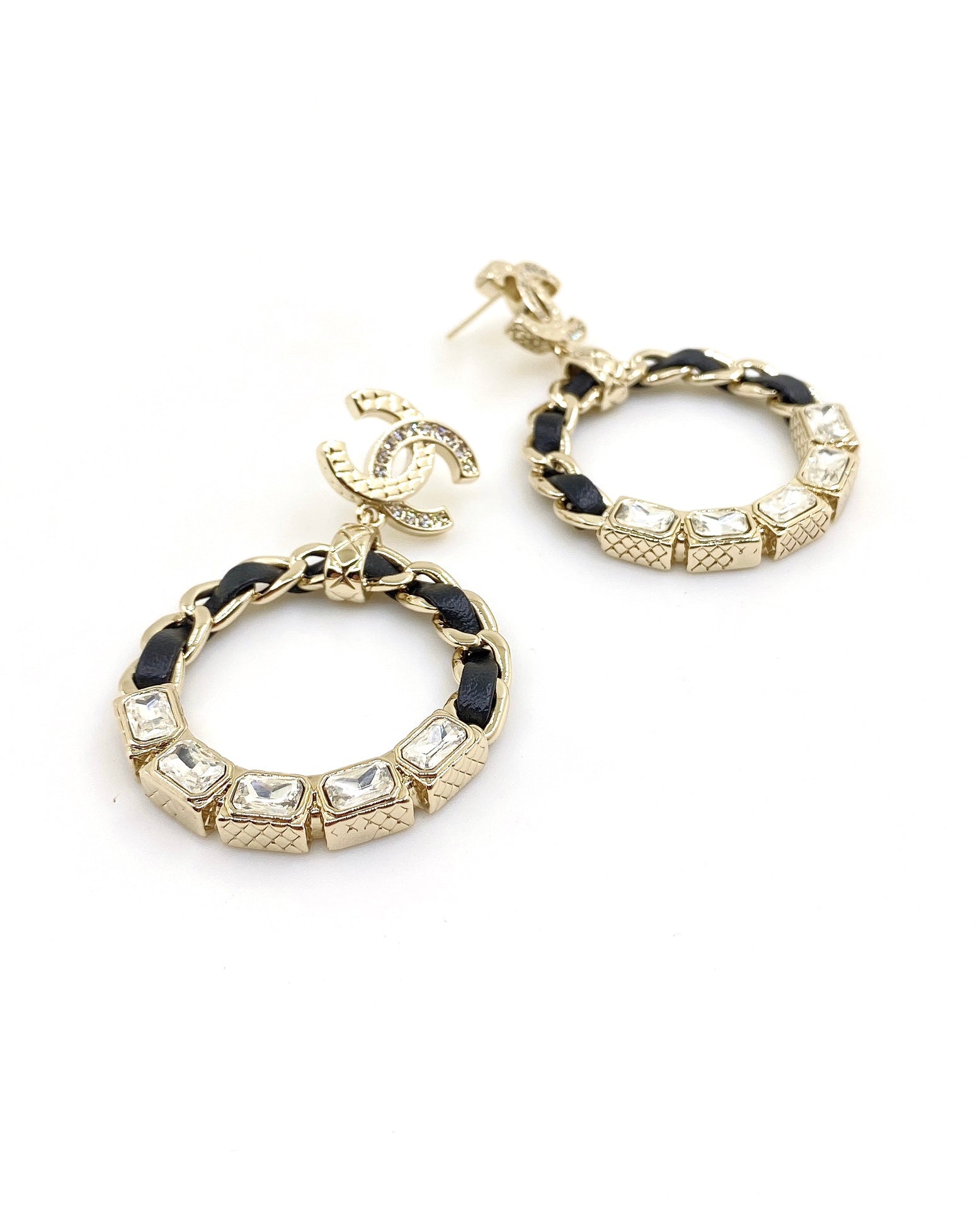 18K  Chanel Leather Cricle Earrings
