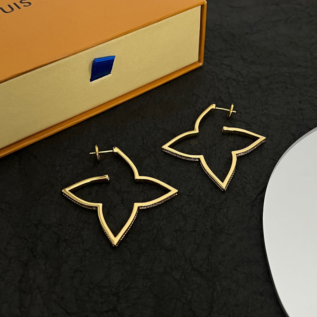 18K Louis Vuitton Debuts Blossom Earrings