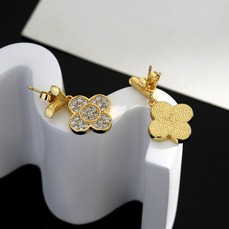 18K Louis Vuitton Diamond Flower Earrings